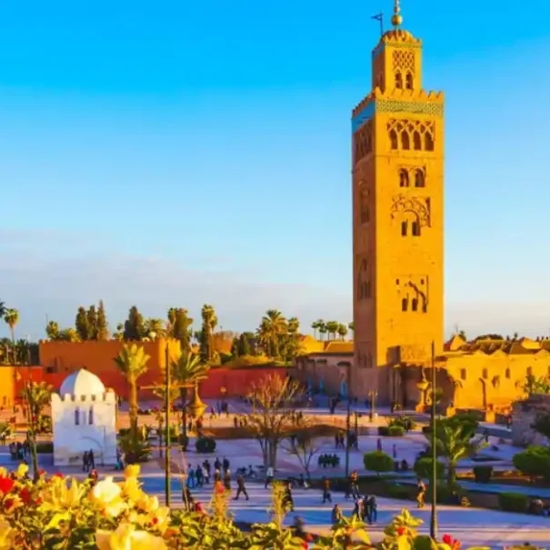 Morocco Itinerary 12 Days 4 Koutoubia Mosque landmark in Marrakech featured in a 12 Day Morocco Itinerary near Jemaa el-Fnaa square.