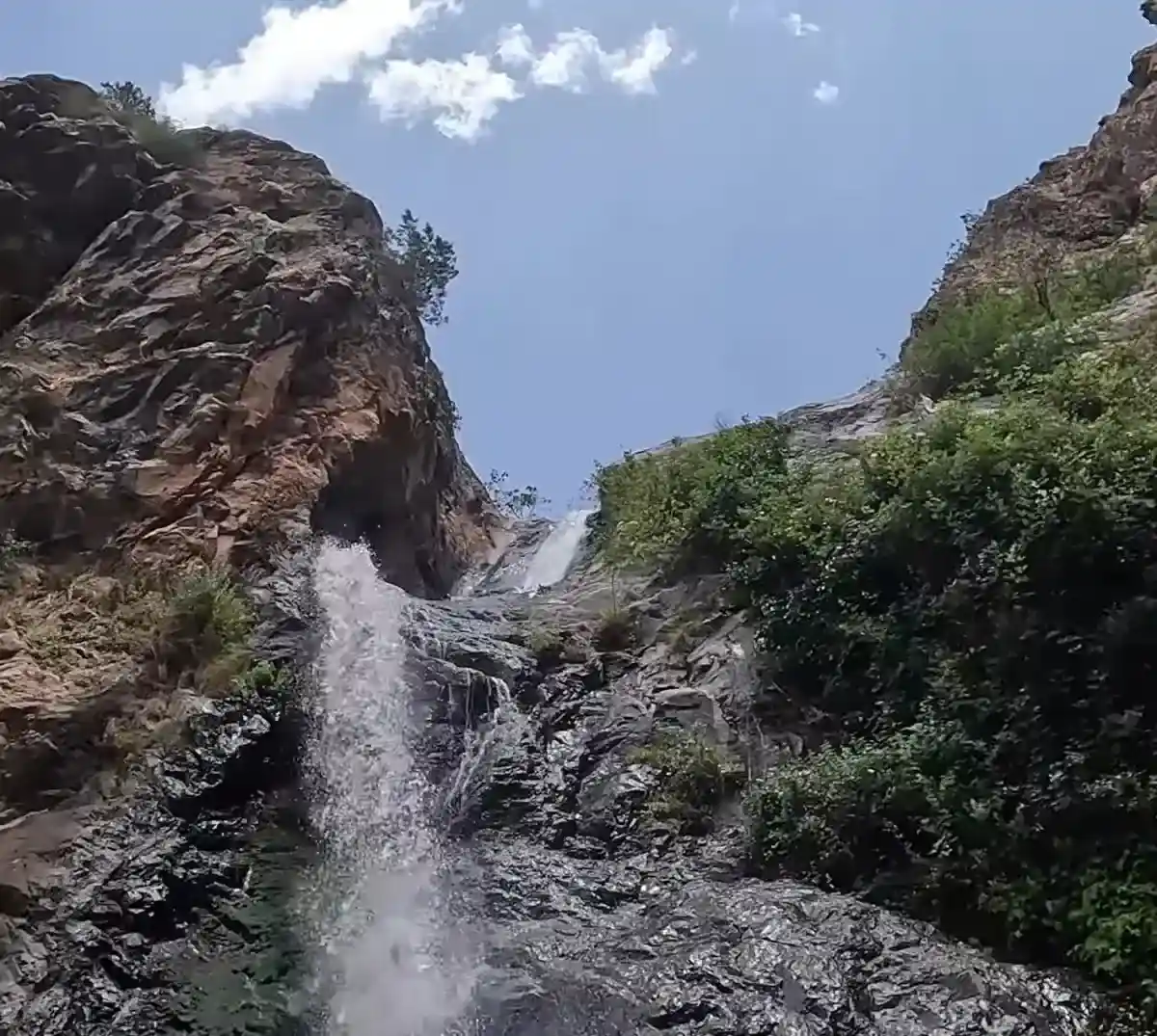 Home 5 Setti Fatma Waterfall